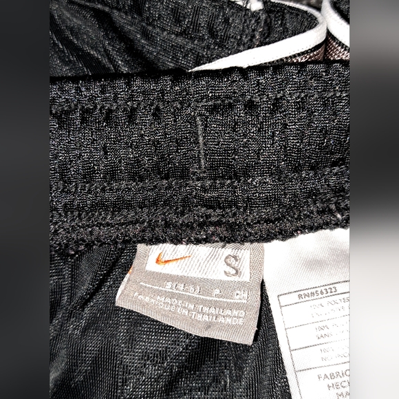 Nike atheltic/ basketball shorts - Picture 9 of 12